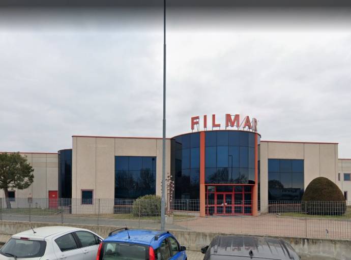 Maison Neyret e Gruppo Martinetto uniscono tradizione e innovazione per creare il principale polo europeo nei nastri tessili per lusso, moda e industria tecnica